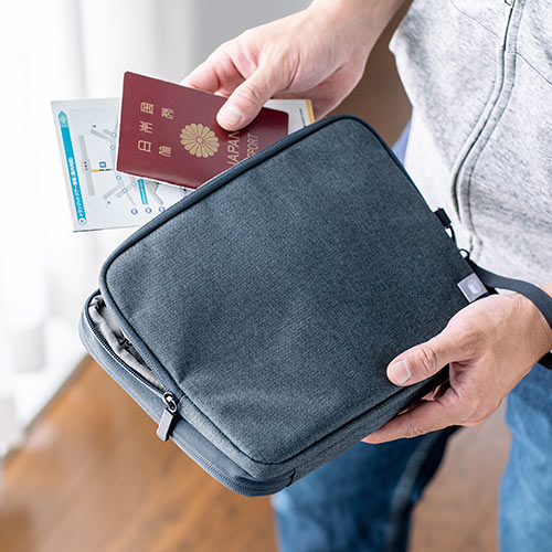 ポーチ（トラベルポーチ・ガジェットポーチ・小物入れ・おしゃれ・大容量・人気・おすすめ・男性・仕切り・収納・便利・持ち運び・ネイビー）BAGIN024NV