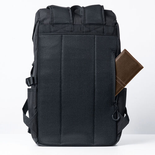 リュック（フラップ付き・ロゴレス・15.3インチ・PC収納・通学・通勤・カジュアル・多機能・メンズ・ビジネス・バックパック・大容量・24L・A4収納・ブラック）