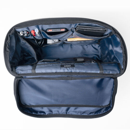 リュック（スクエア・ロゴレス・16インチ・PC収納・通学・通勤・カジュアル・多機能・メンズ・ビジネス・ボックスパック・バックパック・大容量・26L・A4収納・ブラック）