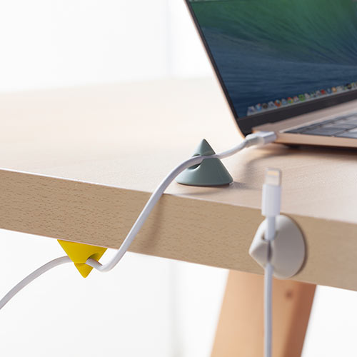 ケーブルホルダー（コードクリップ・ケーブル落下防止・シリコン・5色入り）