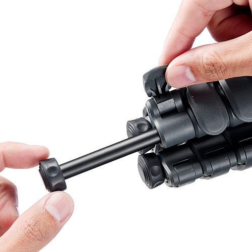 カメラ三脚（一眼レフ・デジカメ対応・5段階高さ調節・水準器搭載）