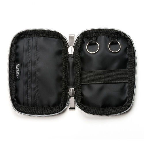 スマートキーケース（鍵・スマートキー・2個収納・カード2枚収納・外側ポケット・キーリング付き・ベージュ）