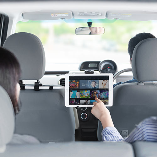 車載ヘッドレストホルダー（ヘッドレスト・タブレット・スマートフォン・後部座席用・位置調整）
