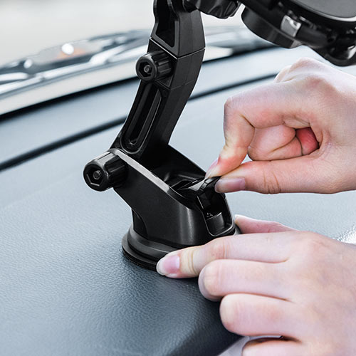 スマートフォン用車載ホルダー（自動開閉・オートホールド・Qi充電・ワイヤレス充電・吸盤取り付け・iPhone）