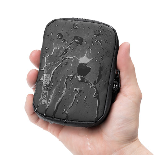 スマートキーケース スマートキー2個収納 カード2枚収納 防水 防塵 止水ファスナー 外側ポケット付き キーリング付属 ブラック