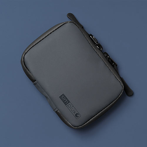 スマートキーケース スマートキー2個収納 カード2枚収納 防水 防塵 止水ファスナー 外側ポケット付き キーリング付属 ネイビー