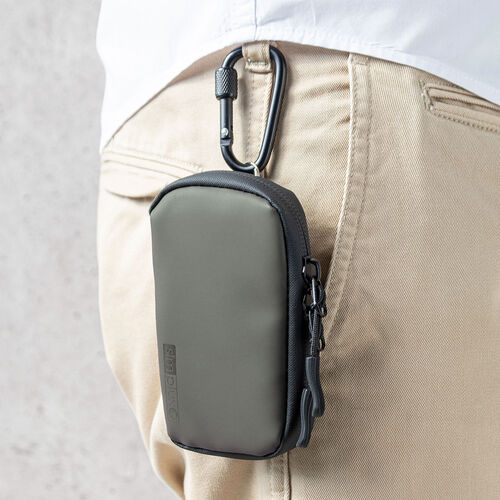 スマートキーケース（スマートキー1個収納・カード2枚収納・防水・防塵・止水ファスナー・キーリング付属・カーキ）