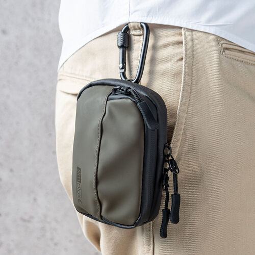 スマートキーケース（スマートキー2個収納・カード2枚収納・防水・防塵・止水ファスナー・外側ポケット付き・小銭入れ・キーリング付属・カーキ）