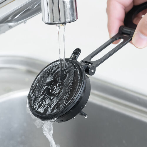 MagSafe対応車載ホルダー（スマホホルダー・吸盤取り付け・超強力吸着・360度調整・片手操作・磁気吸着・折りたたみ・携帯スタンド・カー用品・iPhone・Android・メタルリング付属）