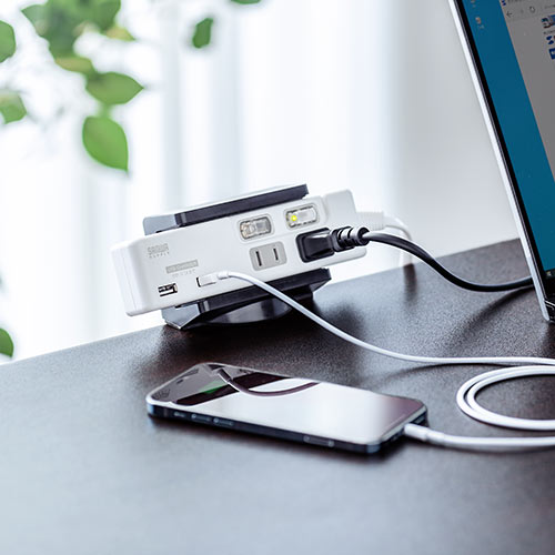 電源タップホルダー（机に固定・クランプ式・ブラック）