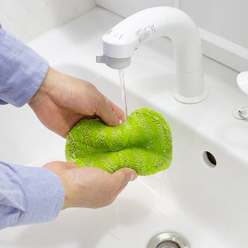 電動モップ（コードレス・充電式・クリーナー・連続60分使用・伸縮可能・軽量）