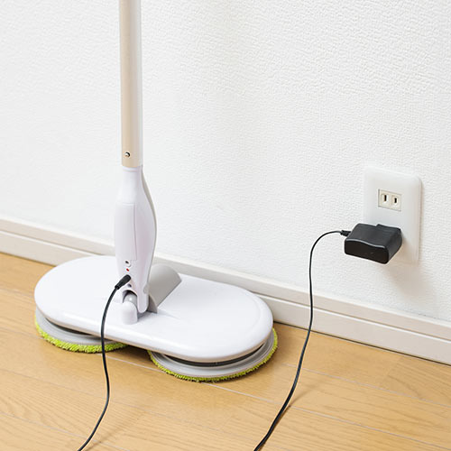電動モップ（コードレス・充電式・クリーナー・連続60分使用・伸縮可能・軽量）
