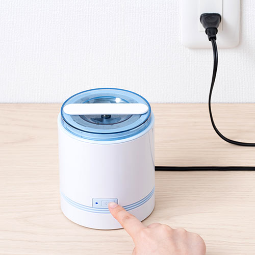 超音波洗浄機、コンパクトサイズ、稼働品 超音波洗浄機（コンパクトサイズ・オートオフ機能・アタッチメント付き