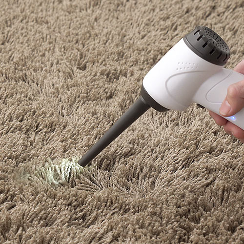 電動エアダスター 強力 充電式 無段階風量調整 LEDライト付 ガス不使用 ノズル付き