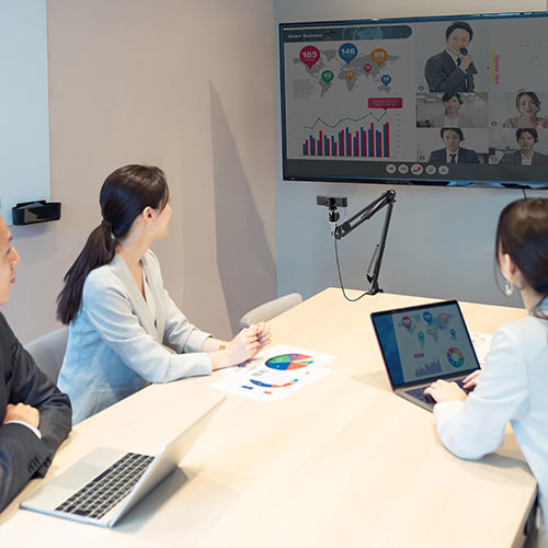 WEBカメラ用アームスタンド(固定・スマホ・iPhone・WEB会議・角度調整・高さ調整・クランプ・スマホホルダーつき)