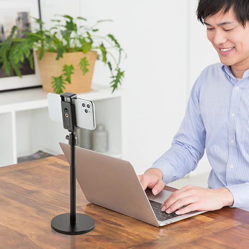 WEBカメラ用スタンド(卓上・スマートフォン・iPhone・WEB会議・動画撮影・角度調整・高さ調整・スマホホルダーつき・アルミ）