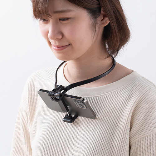 スマホホルダー(首掛け・動画撮影・YouTube・オンライン授業・ハンズフリー・角度調整) DGCAM033