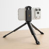 スマホ三脚（スマホスタンド・2WAY手持ちグリップ・GoPro対応・カメラ対応・卓上撮影・自撮り・旅行・動画撮影用）