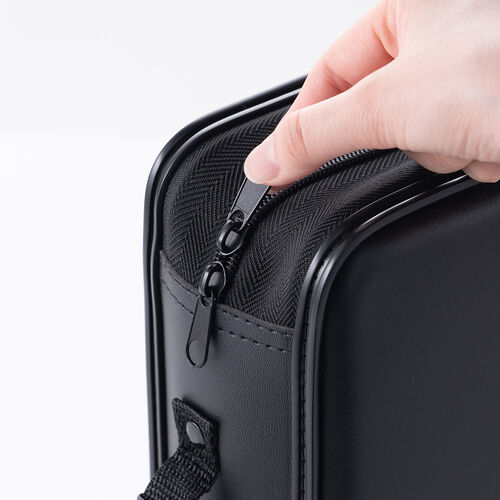 ブルーレイ・DVD・CDセミハードケース（ジャケット収納対応・120枚収納・取っ手付き ファスナータイプ ・ブラック）