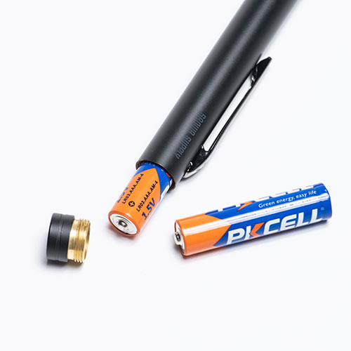 レーザーポインター（グリーンレーザー・ポインター・PSCマーク認証・クリップ付き・乾電池式） EZ2-LPP042 サンワサプライ