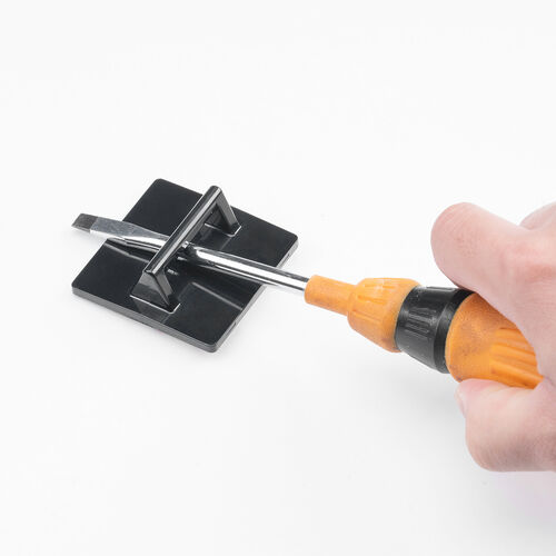 耐震ベルト（テレビ転倒防止ベルト・両面テープ取り付けタイプ・2か所取り付け・VESA・壁固定・65型まで・震度6強対応） QL019