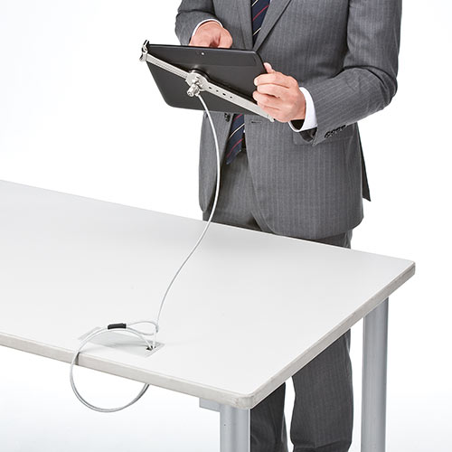 タブレット・iPadセキュリティワイヤー（10.5インチ/9.7インチiPad Pro・9.7インチiPad（2018/2017）・mini 4対応・汎用タイプ・7インチ～10インチ対応・シルバー）