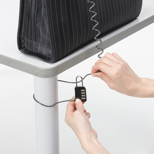 カールコード一体型南京錠（バッグ・サドル盗難防止・ダイヤル錠・セキュリティーワイヤー）