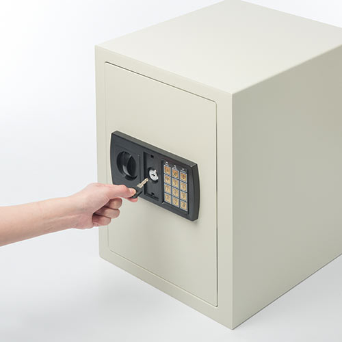 電子金庫(テンキー式・マイナンバー・セキュリティ―・家庭用・鍵式・壁掛け・中棚・43リットル）