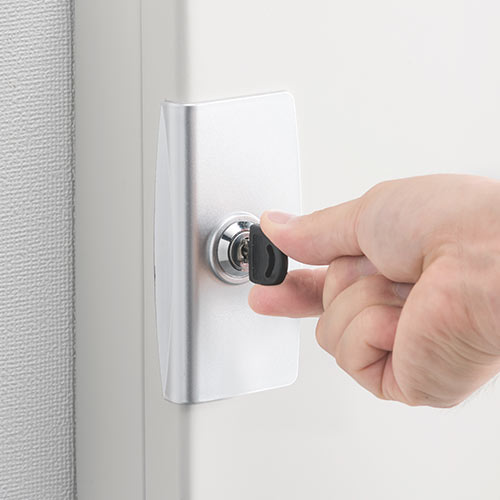 キーボックス／鍵付き／壁固定／32本収納／スチール製／防犯管理