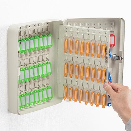 キーボックス（鍵収納ケース・カギ・93個収納・鍵付き・壁固定・タグ付き・キーキャビネット）