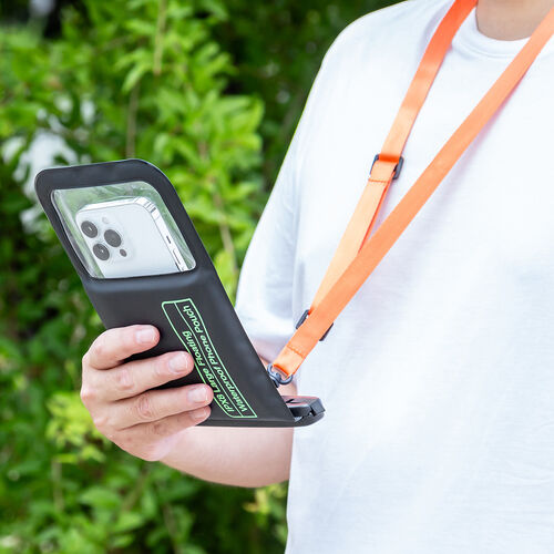 防水ケース（水に浮く・9インチ対応・完全防水・IPX8・ストラップ付・iPhone15・iPhone14・iPhone13・SE・Android用・お風呂・海・プール・首かけ・水中撮影・ソフトケース）