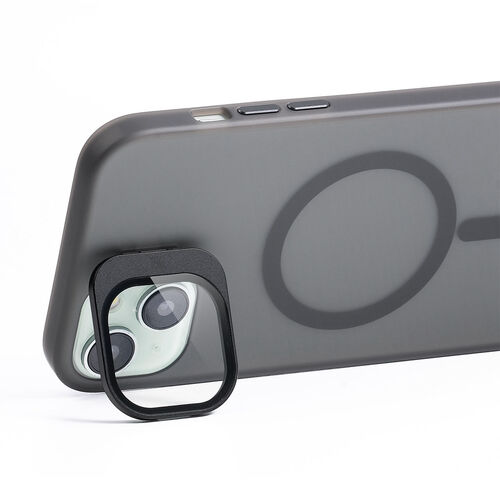 iPhone15 Plus 専用ソフトケース（マットブラック・半透明・カメラ