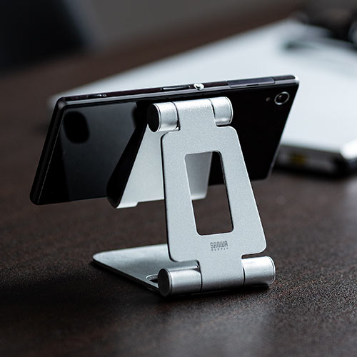 アルミスタンド（iPhone・スマートフォン・無段階角度調整・ケース対応・2関節・シルバー・ゲーム機・折りたたみ）STN036