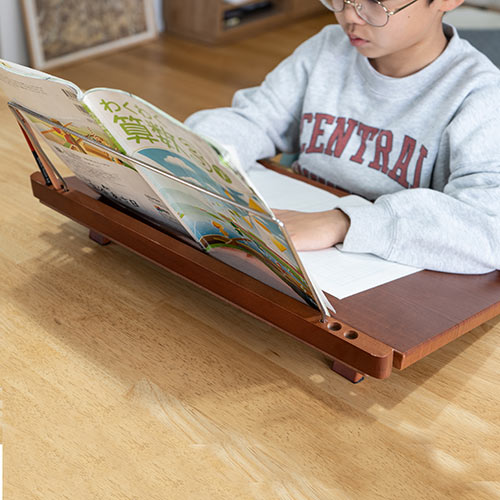木製学習台（教科書 タブレットスタンド付き・ペン立て付き・卓上傾斜台・書見台・筆記台・ライティングボード）