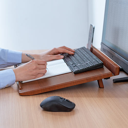 木製学習台（教科書 タブレットスタンド付き・ペン立て付き・卓上傾斜台・書見台・筆記台・ライティングボード）