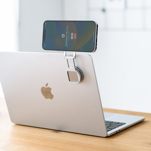 iPhone用マグネットホルダー（連係カメラ・MagSafe対応スタンド・無