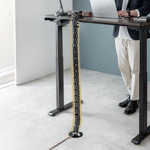 ケーブルカバー（タップホルダー付き・昇降デスク用・クランプ式・ケーブルガイド・配線カバー・130cm・配線整理・ブラック）