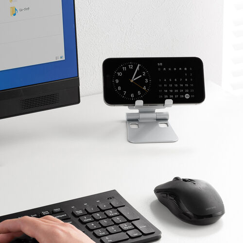 スマホスタンド（折りたたみ式・アルミ製・無段階・角度調整・2関節・スマートフォンスタンド・Switch・シルバー）