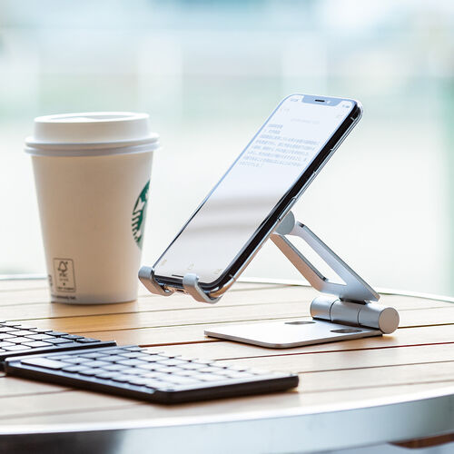 スマホスタンド（折りたたみ式・アルミ製・無段階・角度調整・2関節・スマートフォンスタンド・Switch・シルバー）