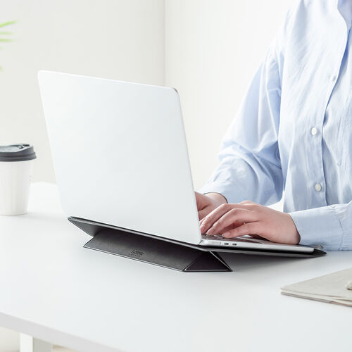 卓上傾斜台（学習台・学習ボード・ノートパソコンスタンド・折りたたみ式・超薄型・2段階高さ調整・持ち運び・収納便利・PUレザー・非粘着・ノートPC/タブレットスタンド・姿勢改善・リビング学習・絵描き）