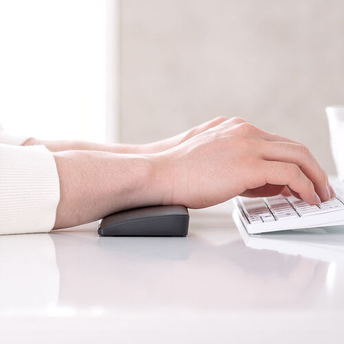 リストレスト（クッション・腱鞘炎防止・ゲーミング・疲労軽減・手首・ノートパソコン用・キーボード用・幅32.5cm・エルゴノミクス）