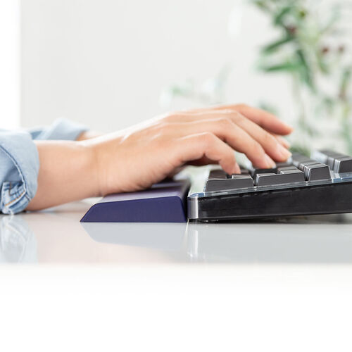 リストレスト（シリコン製・UVコーティング・幅42cm・フルキーボード対応・リブ構造・簡単お手入れ・アームレスト・ブルー）