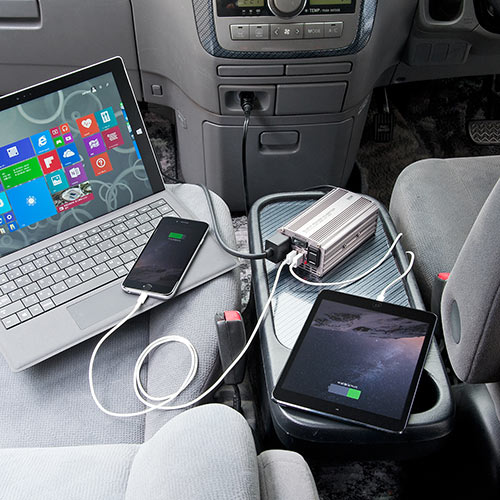 カーインバーター（ACコンセント・USBポート・120W・DC12V・アルミ筐体・擬似正弦波）