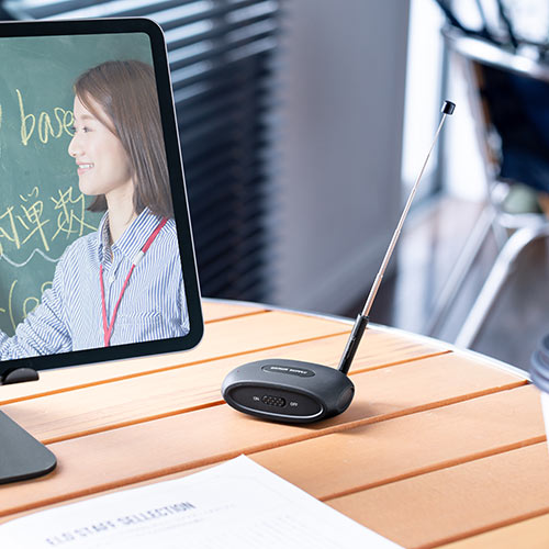 iPhone ワンセグ テレビチューナー iOS対応 iPhone、iPadでワンセグ視聴できるチューナー。録画対応 - AV Watch