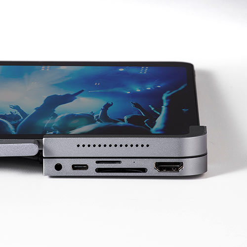 iPad Pro 2018年モデル用USBハブ（Type-Cハブ・ドッキングハブ・カードリーダー・SD/microSD・PD・HDMIポート・3.5mmジャック・アルミ）