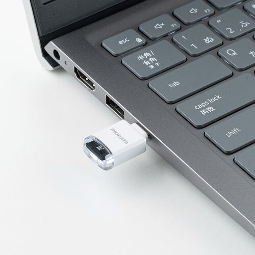 USB-C 超小型カードリーダー（スマホ・バックアップ・microSDカード・iPhone Android 対応・写真・動画・コンパクト・MFi認証・iXflash・ホワイト）