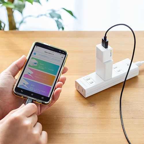 Androidバックアップカードリーダー（Android・アンドロイド・バックアップ・microSD・Qubii A・充電・カードリーダー）