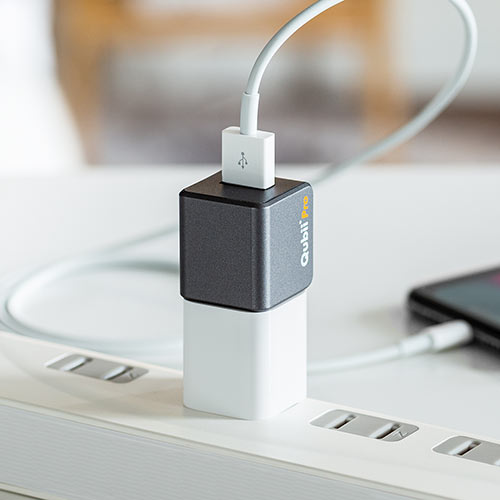 Qubii Pro iPhone iPad iOS 自動バックアップ（USB A・microSDカードリーダー機能・容量不足解消・グレー）
