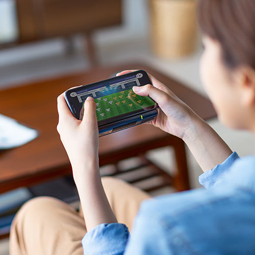 スマホ冷却(スマホクーラー・瞬間冷却・コンパクト・充電式・ペルチェ素子・静音・スタンド付き・角度調整・おすすめ・ブラック） CLN029