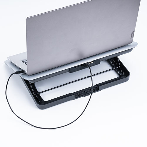 ノートパソコンクーラー（アルミ・冷却台・15.6インチ対応・USB給電・無段階風量調節・8段階角度調節・大型ファン・静音） CLN031